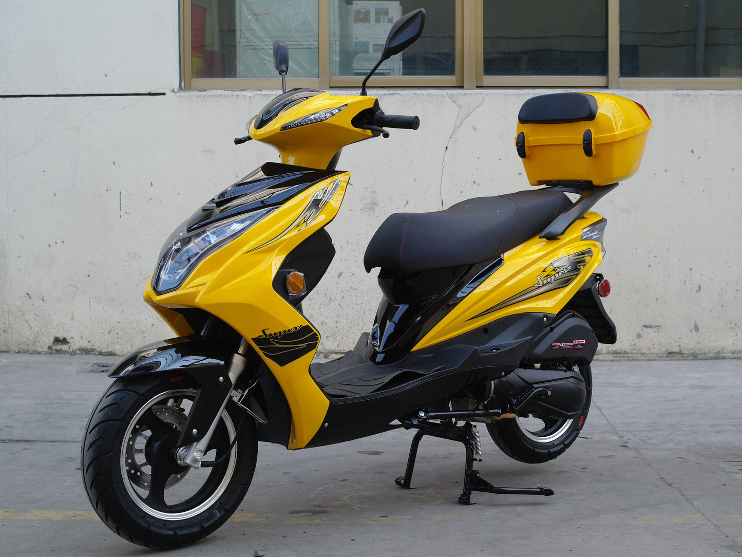 Super 200 Scooter