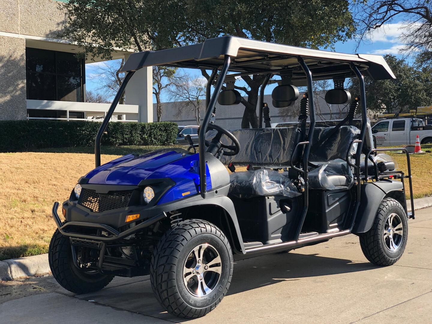 Cazador Limo 400 EFI 4X4 6 Seater Golf Cart