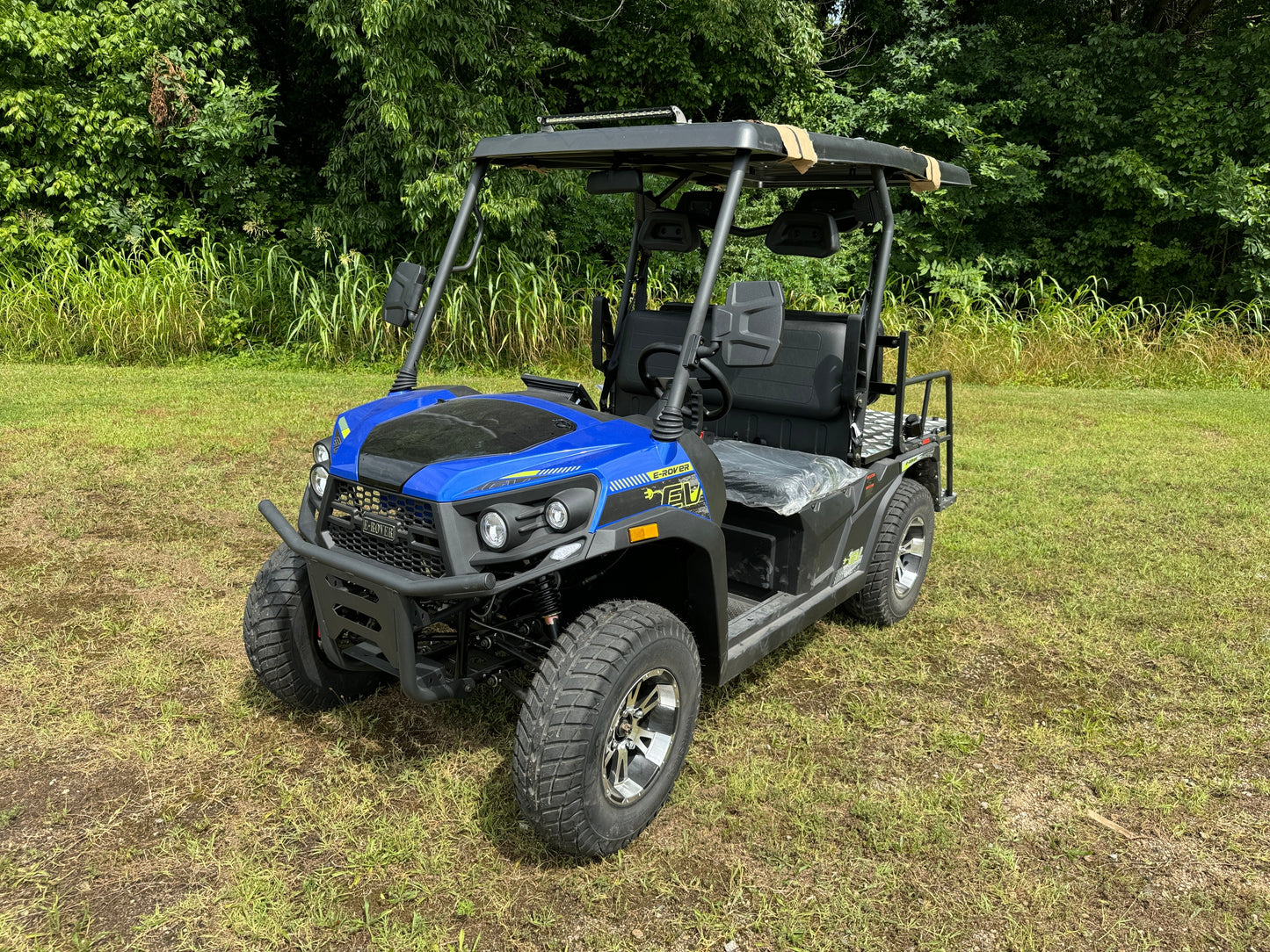 Rover DLX Deluxe Electric Golf Cart
