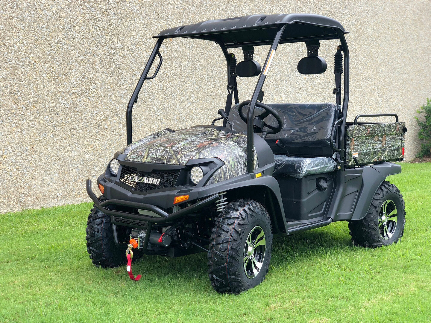 Cazador Outfitter 400 EFI 4X4 UTV
