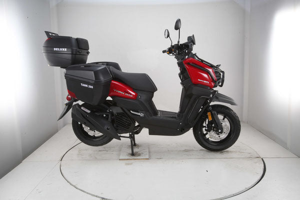 Tank 200 EFI DLX Scooter